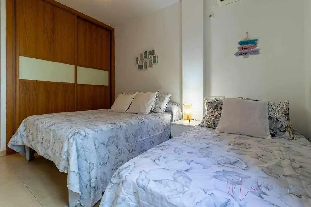 4 Apartamento En Estadio Sevilla 8 Plazas 3 Hab Y Metro Spain